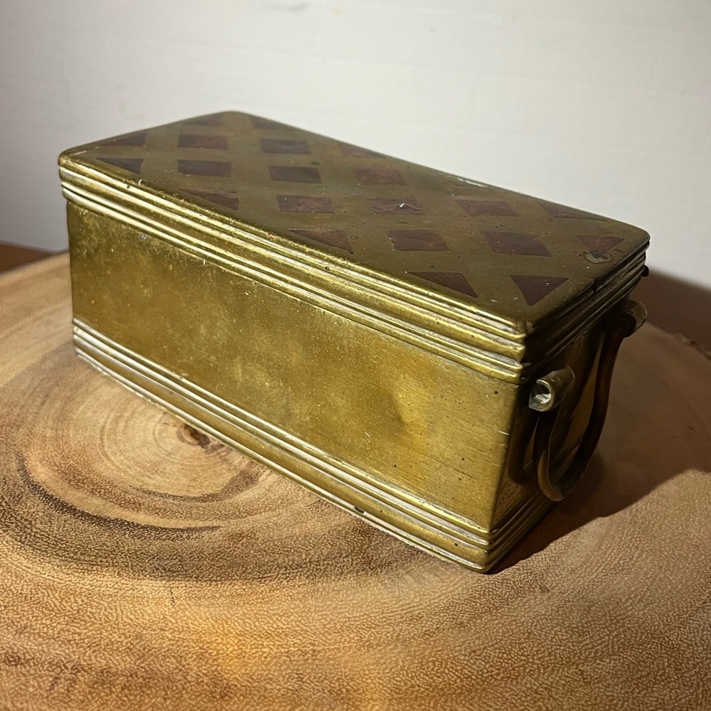 Antique 19th c. Mindanao or East Indian copper inlaid brass betel nut box